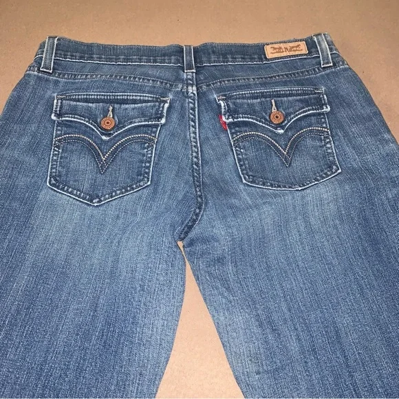 524 Levi Jeans Women’s 9M Too Superlow - Picture 4 of 15